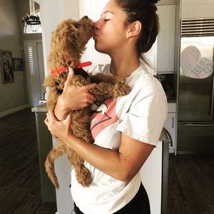 Meet your Posher, Alyssa